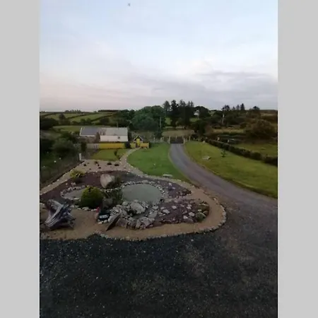 Apartamento Self Catering Upstairs At Tradcottage *