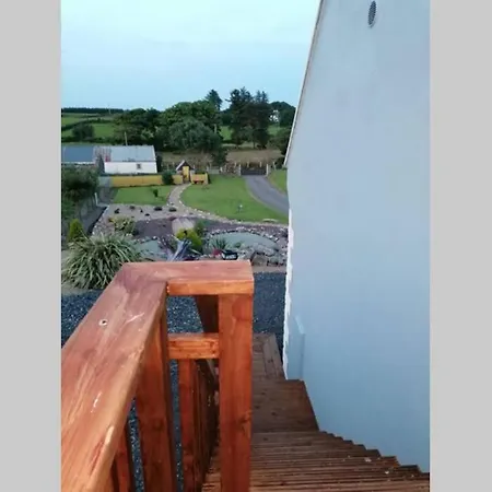 Self Catering Upstairs At Tradcottage Apartamento