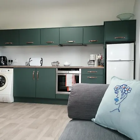 Self Catering Upstairs At Tradcottage Apartamento *