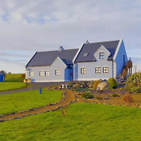 Self Catering Upstairs At Tradcottage Apartment *
